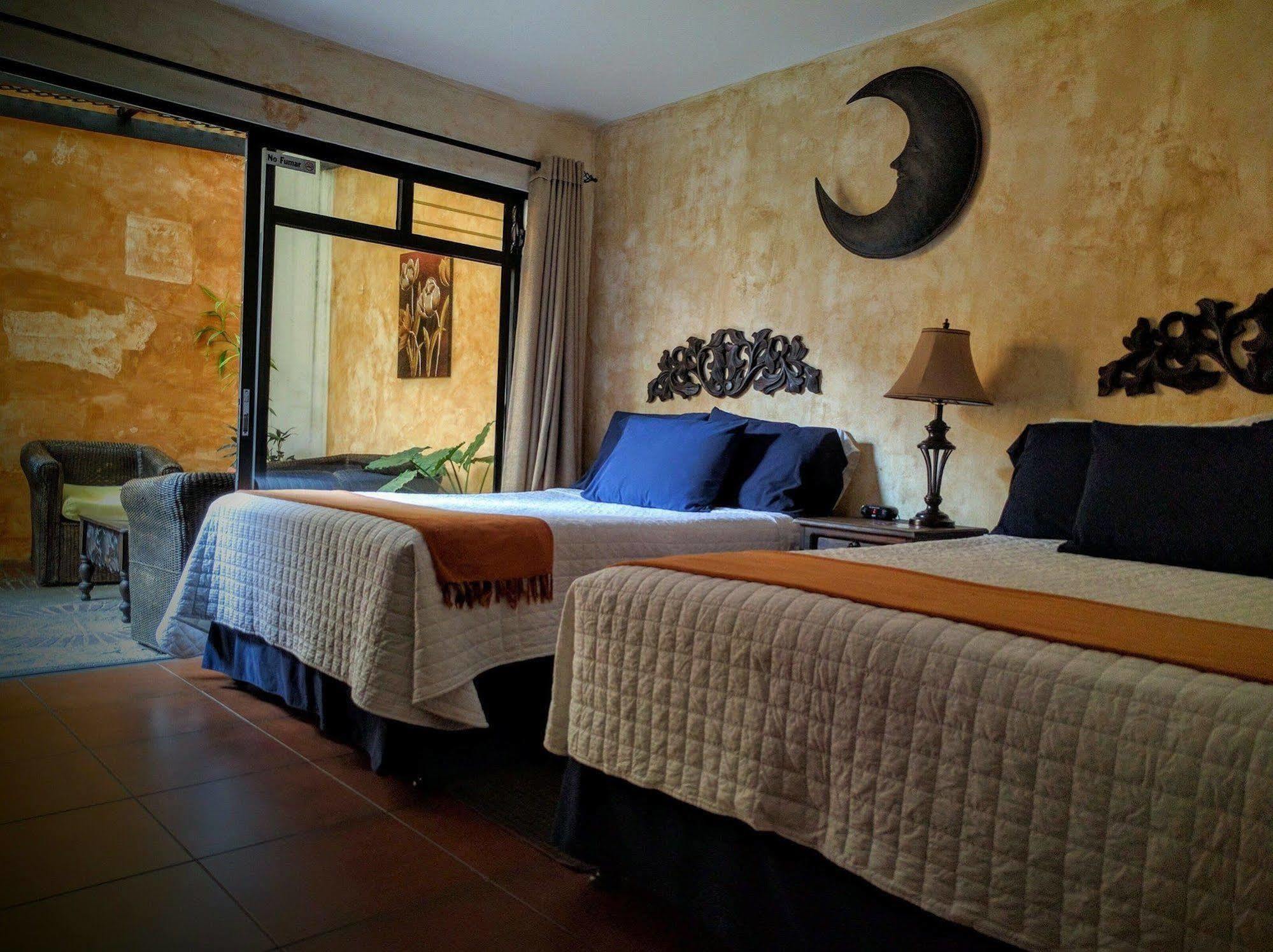 Hotel Posada De La Luna Antigua Zewnętrze zdjęcie